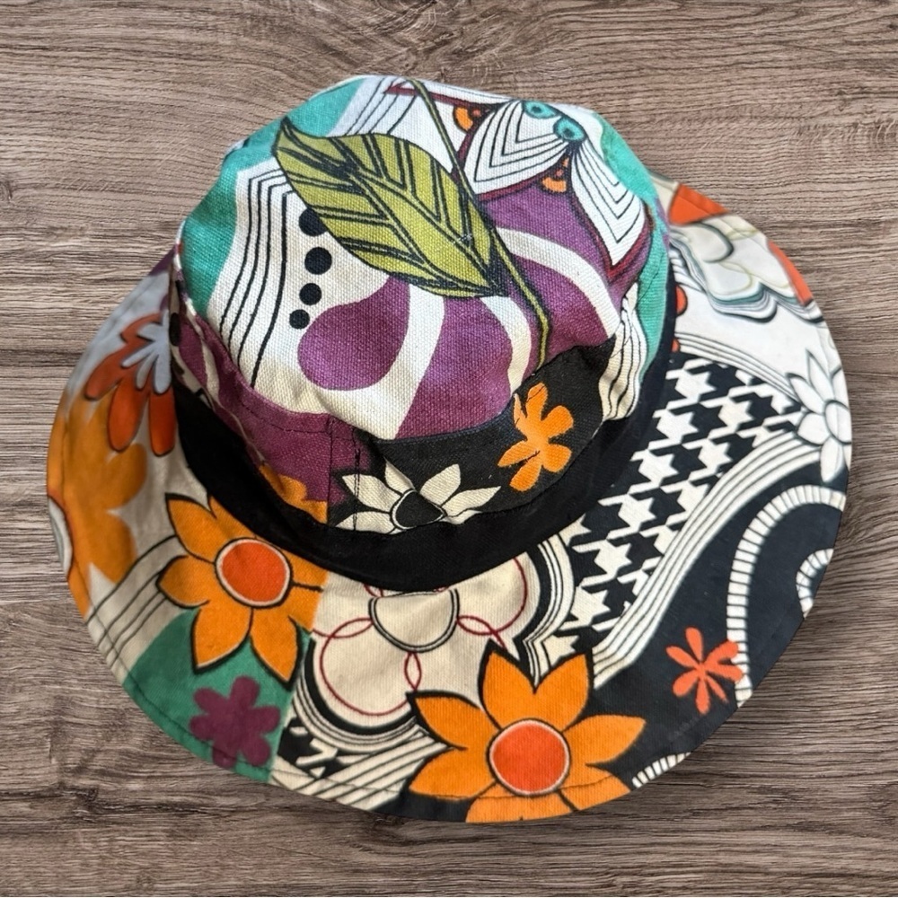 Retro-Style Flower Power Bucket/Sun Hat by Ganz - Picture 2 of 6